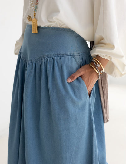 Summer Denim skirt in Light blue jeans