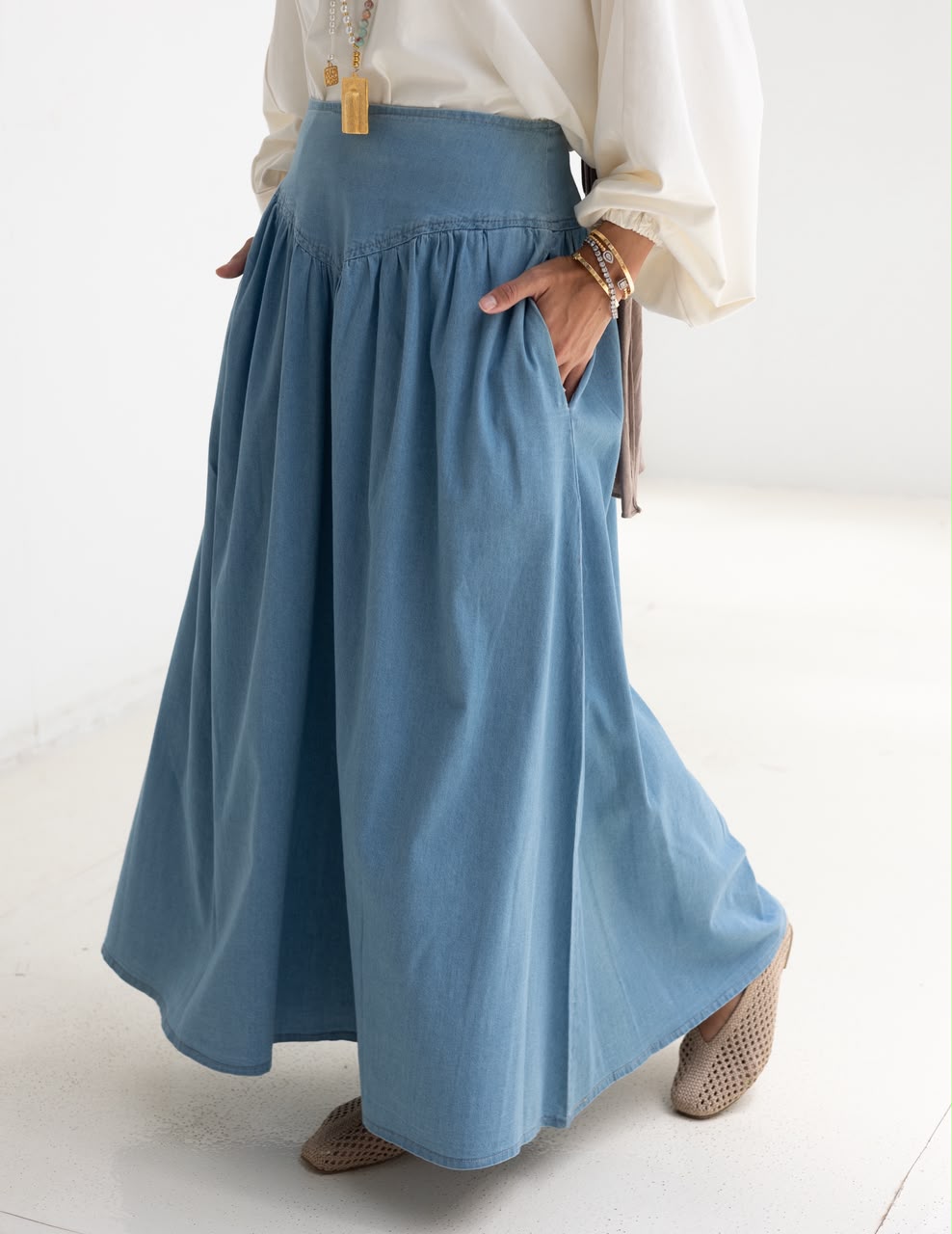 Summer Denim skirt in Light blue jeans