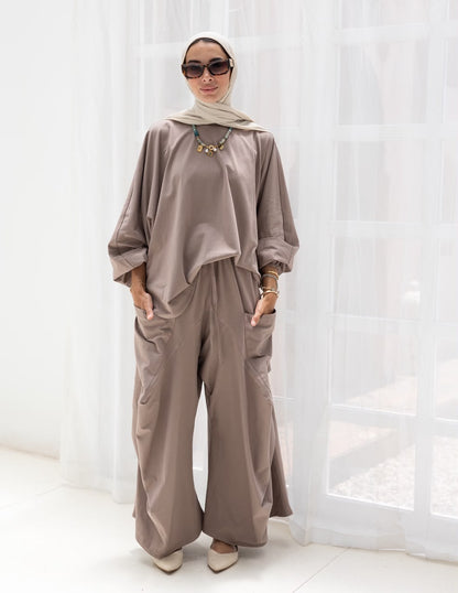 Trendy cotton set in Cafe