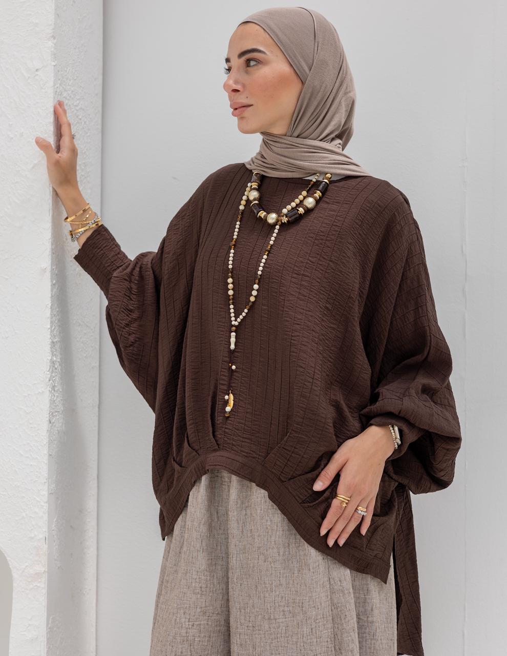 High low blouse in Brown