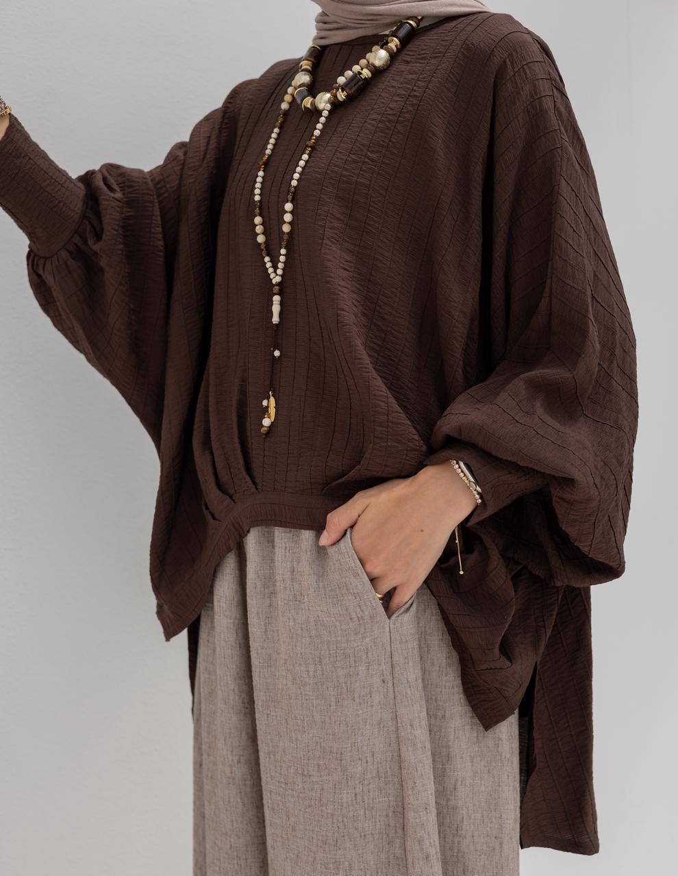 High low blouse in Brown