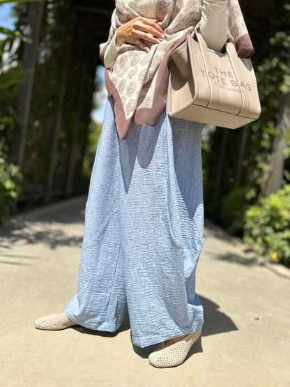 Lenin Gypsy pants in Baby blue