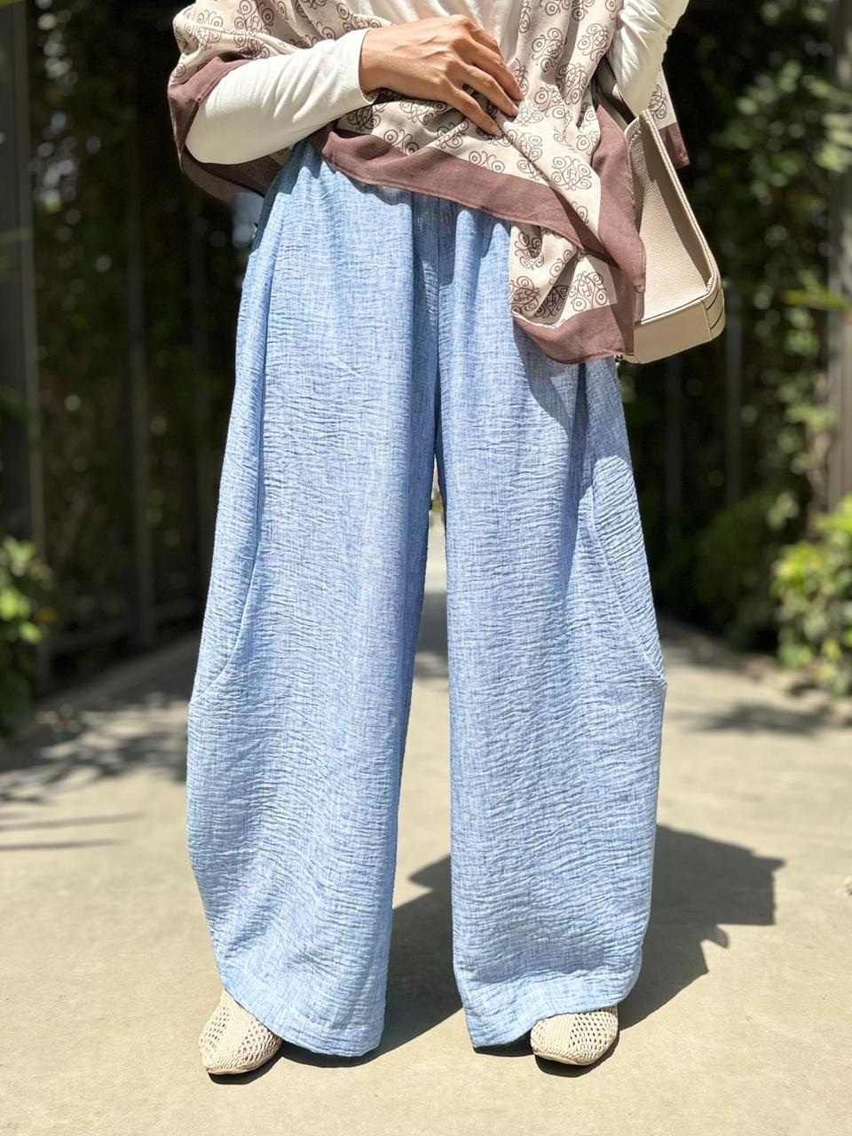 Lenin Gypsy pants in Baby blue