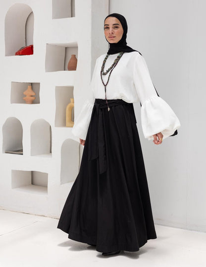 Flow Maxi Skirt in Black