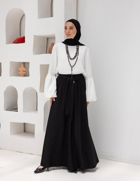 Flow Maxi Skirt in Black