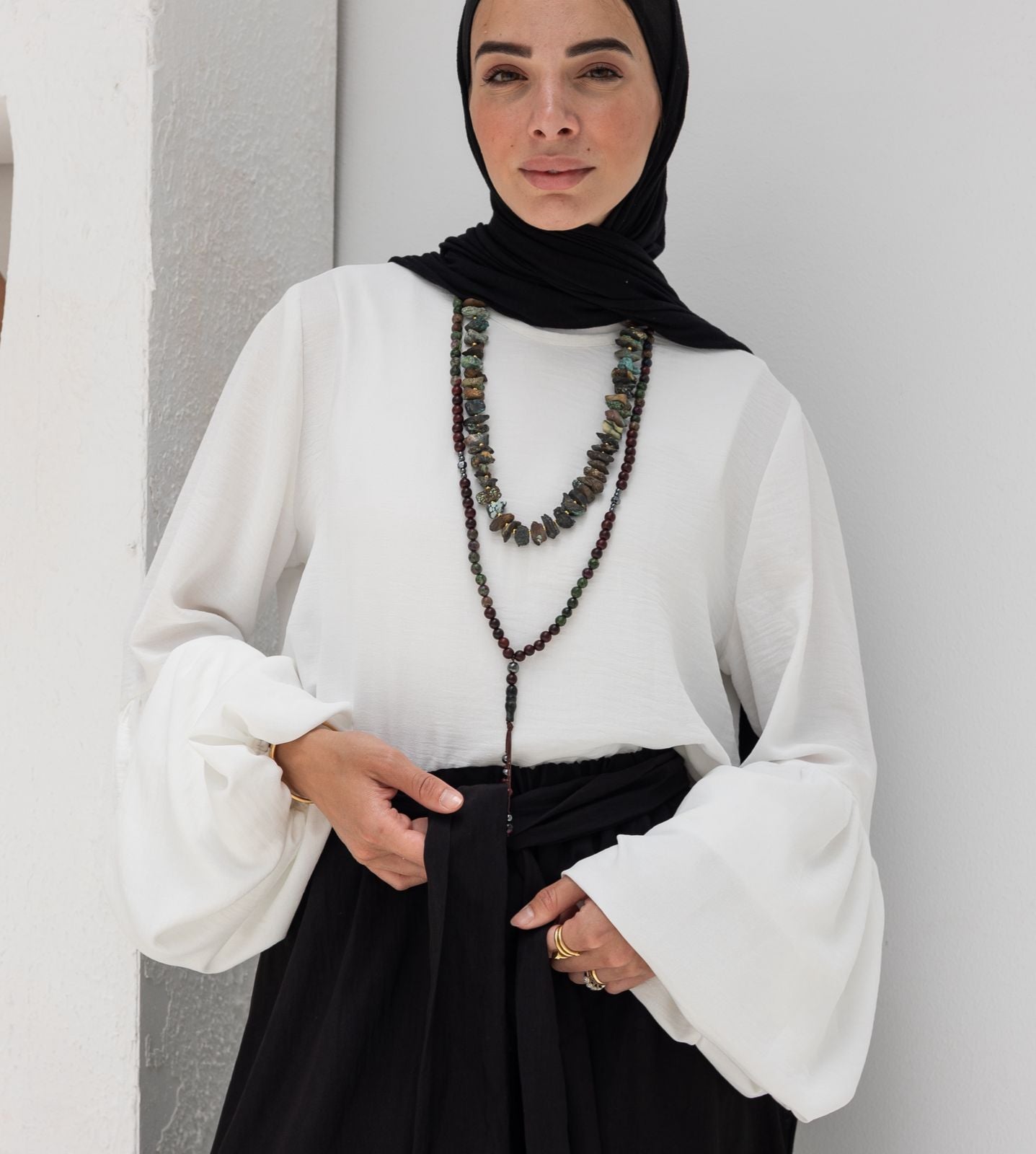 Crepe puffy sleeves top in Light off white