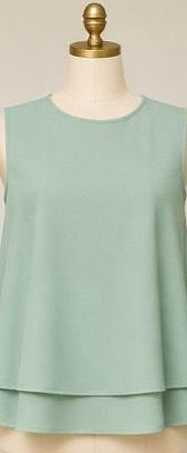 Double layers basic top in mint