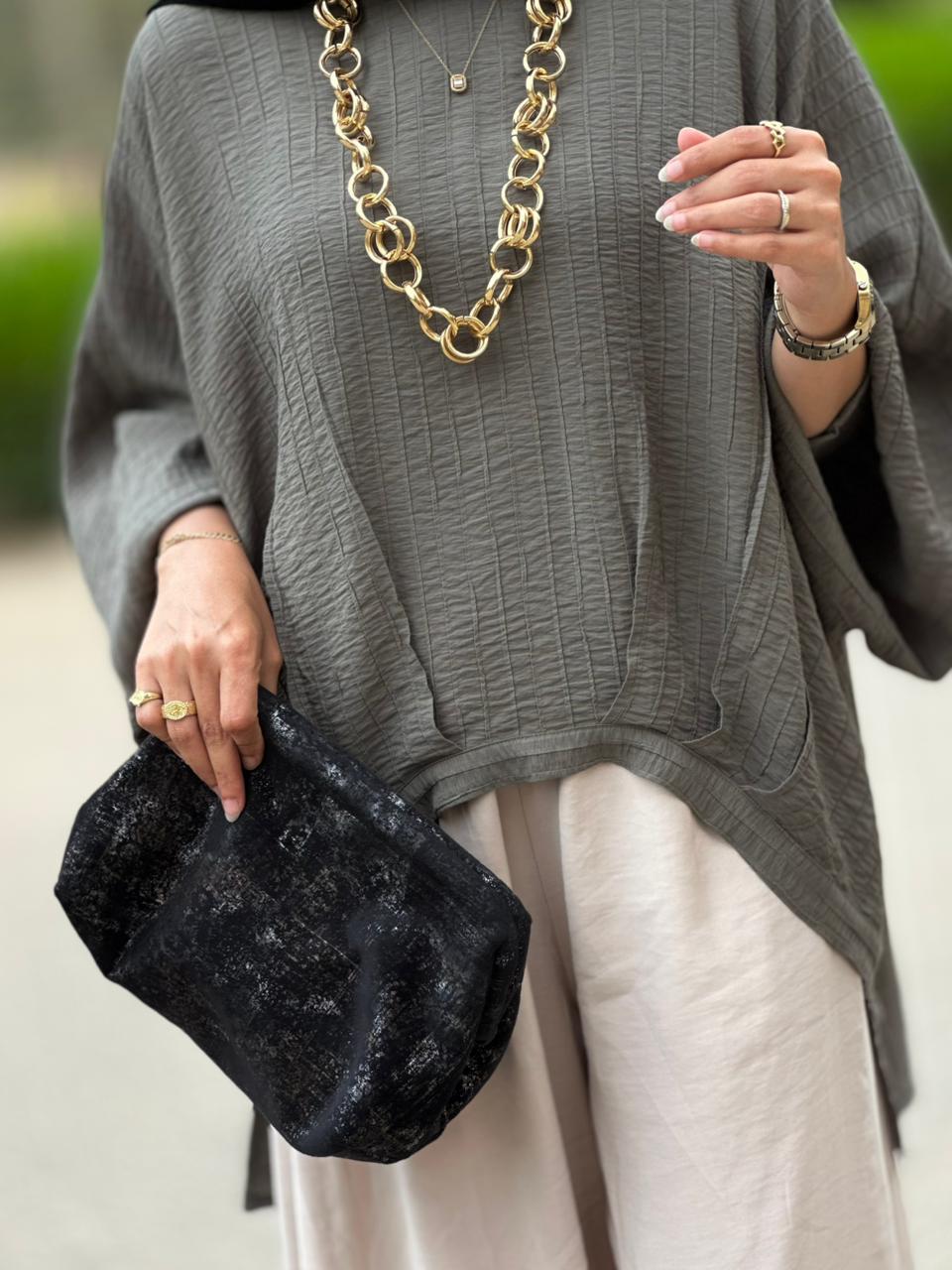 High low blouse in Olive