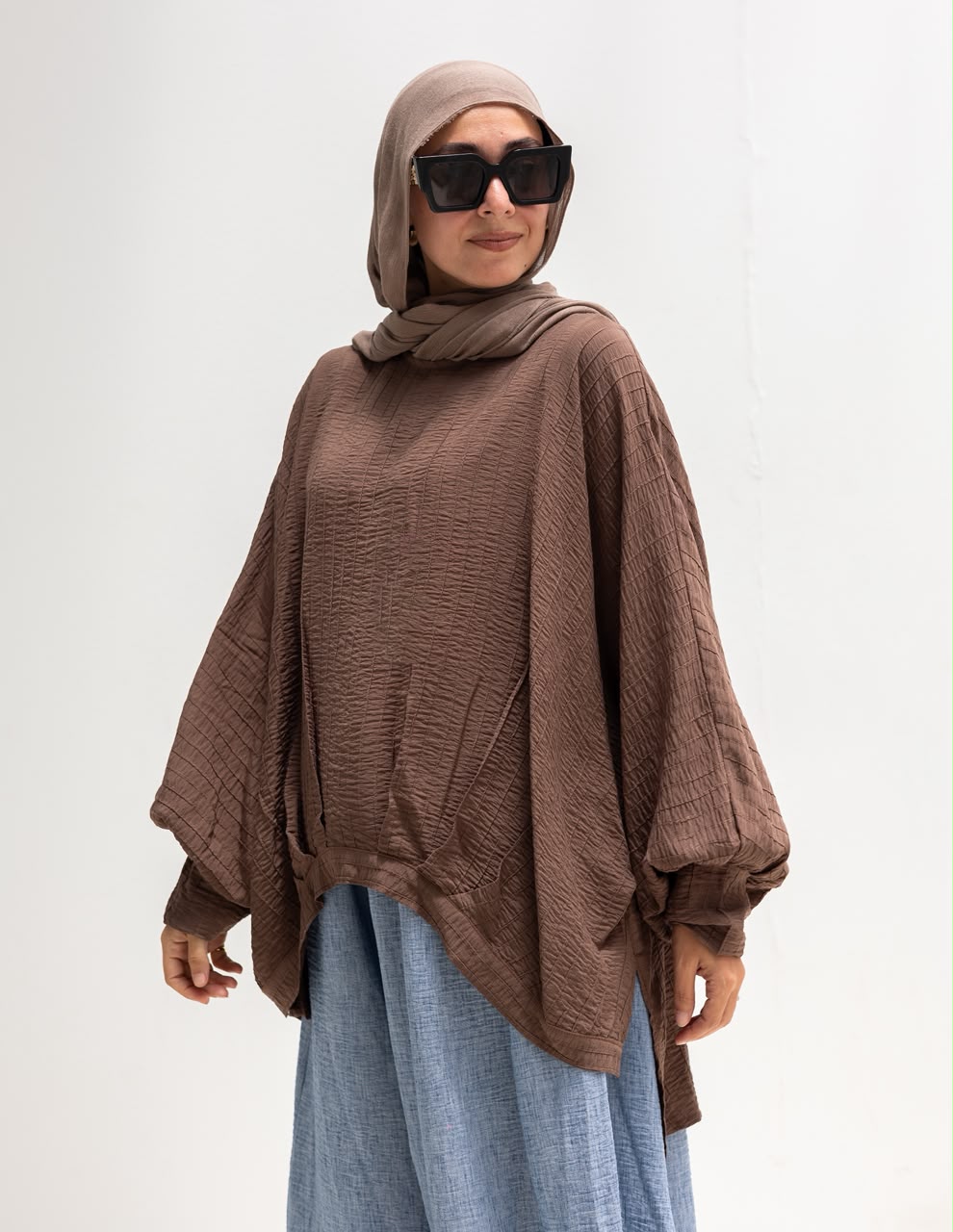 High low blouse in Brown