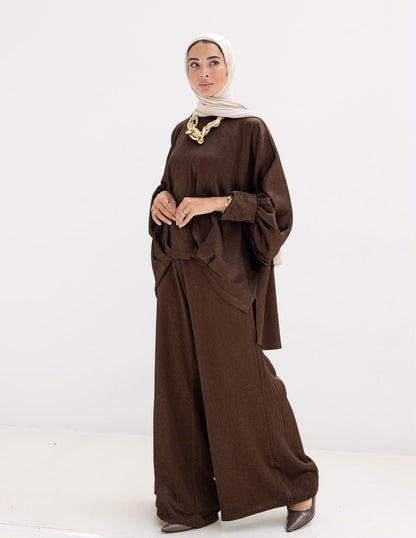 Evening soire elegant silk set in Brown