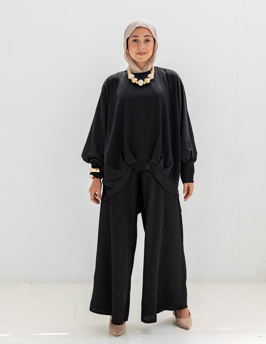 Evening soire elegant silk set in Black