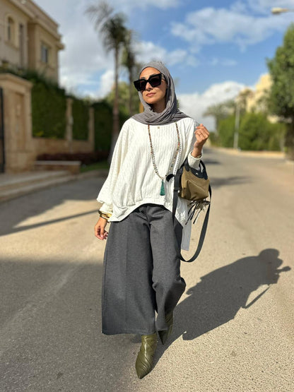 Short woolen pants in Gray