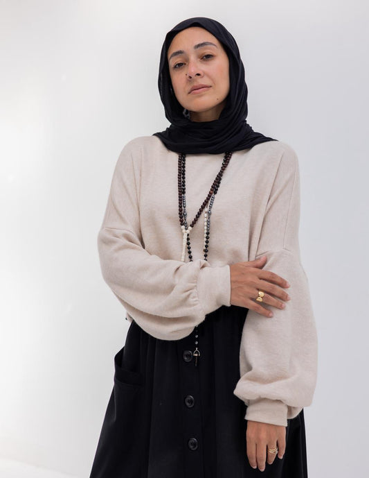 Cashmere knitted pullover in beige