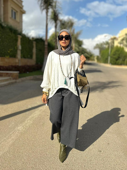 High low knitted pullover in off white