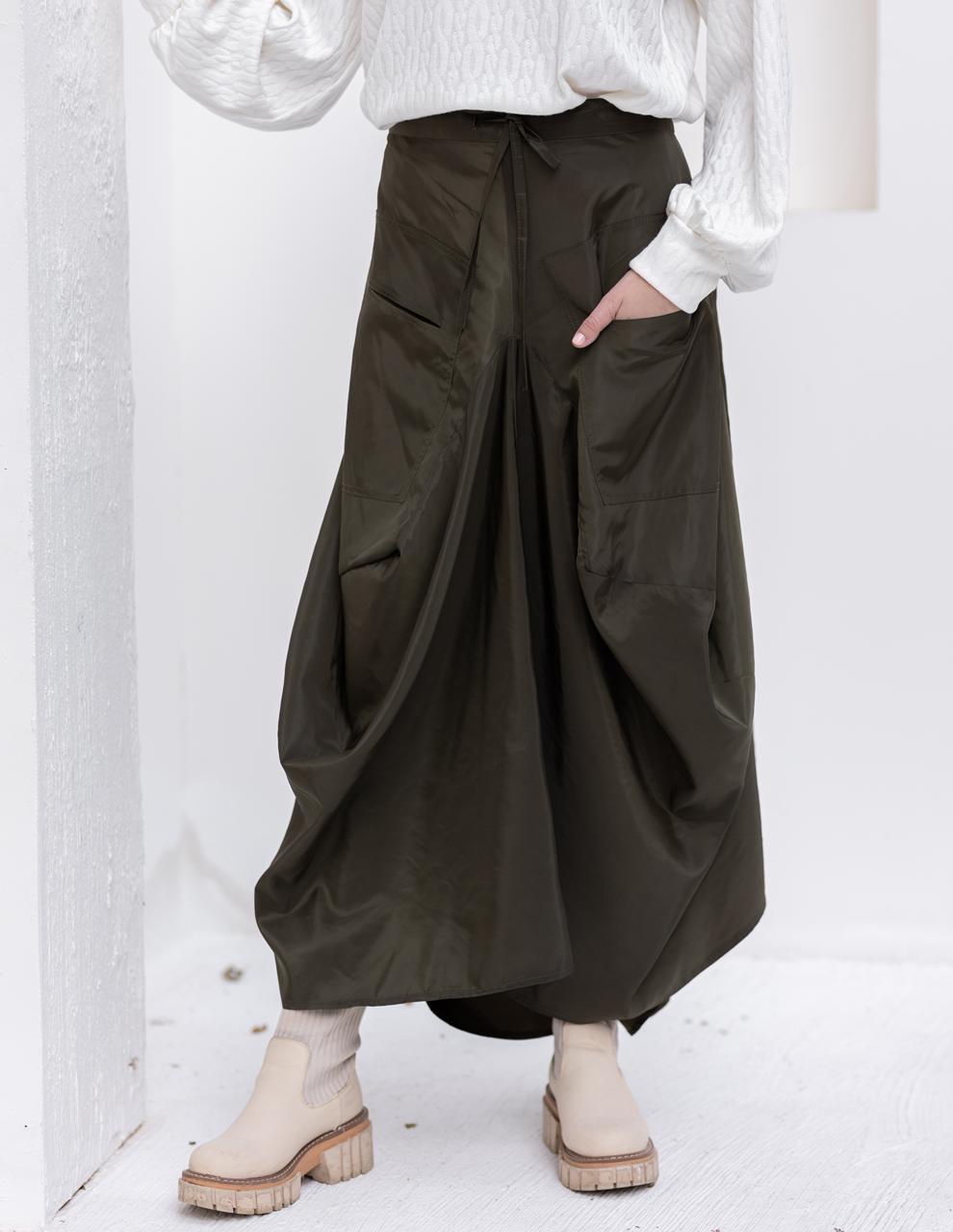 Waterproof Gypsy skirt in Olive